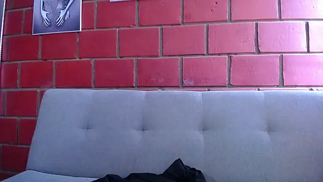 Snapshot of kiara_eyes12 chatting on 02.28.25 kiara eyes12 online show from 02.28.25