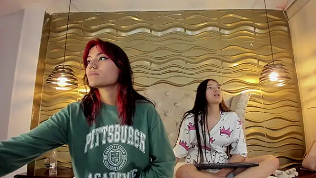 Snapshot of nahia_low chatting on 12.06.24 nahia low online show from 12.06.24