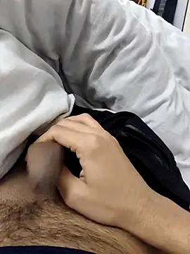 Horny boy321 online show from 01.31.26