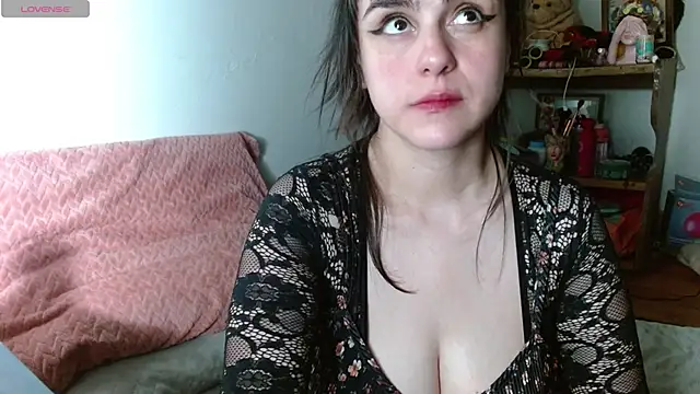 collette beaufoy  online show from 11.02.25