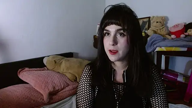Snapshot of collette_beaufoy_ chatting on 05.23.26 collette beaufoy online show from 05.23.26