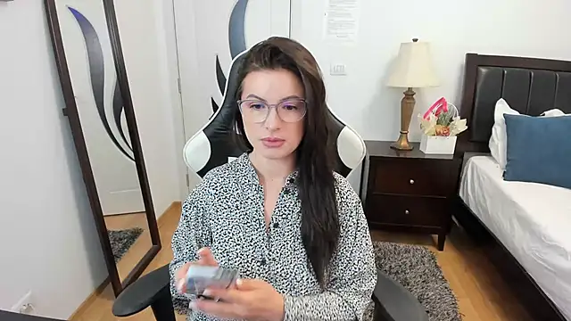 Snapshot of AmyPure_ chatting on 05.07.26 AmyPure online show from 05.07.26