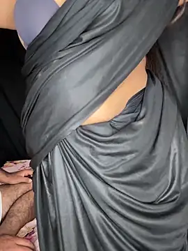 Snapshot of Indian_AvaAddams chatting on 10.29.25 Indian AvaAddams online show from 10.29.25