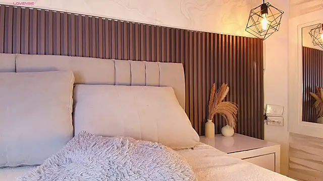 SHANONCLARK online show from 11.29.25