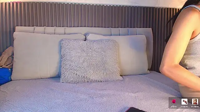 SHANONCLARK online show from 02.15.26