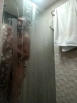 Aron Baylor online show from 10.17.25