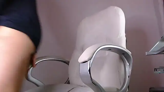 taylor cruz online show from 10.19.25