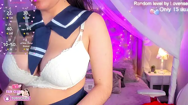 Snapshot of Ellie_Jhonson__ chatting on 01.04.25 Ellie Jhonson online show from 01.04.25