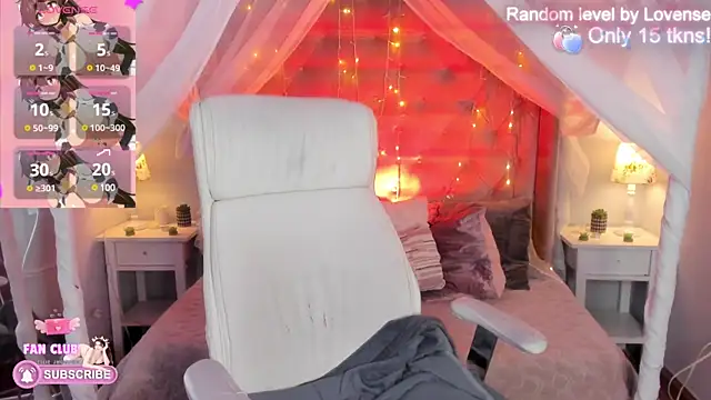 Snapshot of Ellie_Jhonson__ chatting on 01.11.25 Ellie Jhonson online show from 01.11.25