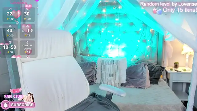 Snapshot of Ellie_Jhonson__ chatting on 01.14.25 Ellie Jhonson online show from 01.14.25