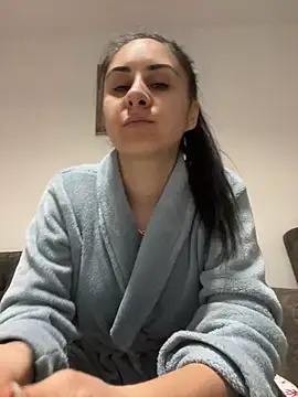 JenniferEdith online show from 03.10.25