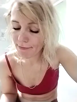 Snapshot of Linda_Gregory chatting on 12.09.24 Linda Gregory online show from 12.09.24