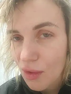 Snapshot of Linda_Gregory chatting on 03.09.25 Linda Gregory online show from 03.09.25