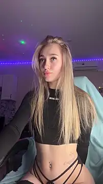 Good  Girl  online show from 10.24.25