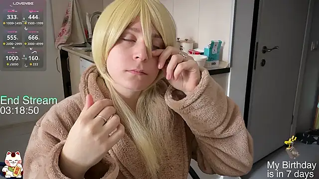 Snapshot of ShiroiFubuki chatting on 02.12.26 ShiroiFubuki online show from 02.12.26