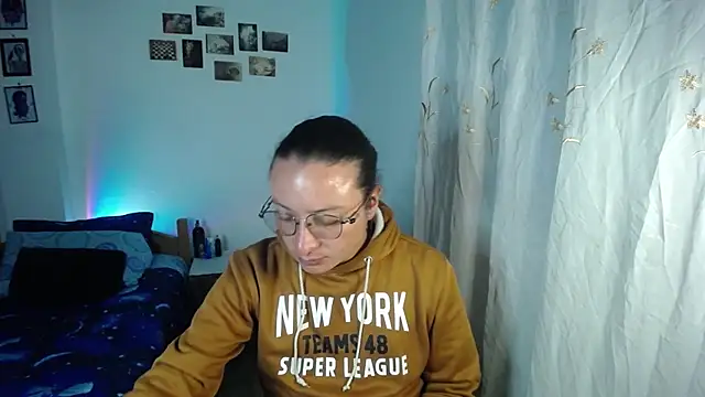 monkeywillwhite online show from 02.09.26