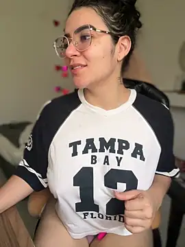 Lia flowers online show from 02.15.26