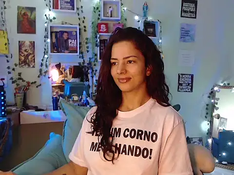 Snapshot of BeellyDance chatting on 10.07.25 BeellyDance online show from 10.07.25