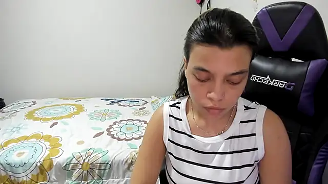 Snapshot of LuisaReyes_2911 chatting on 05.10.26 LuisaReyes 2911 online show from 05.10.26