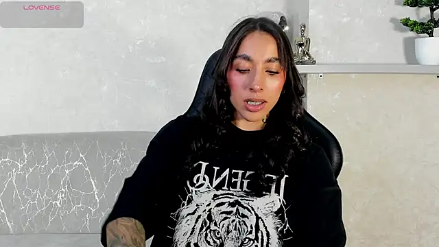 KAYLA BATISTA online show from 07.13.26