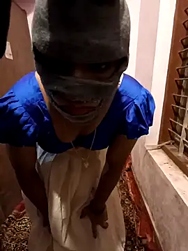 Mallu-Gayathri Arun online show from 12.15.24