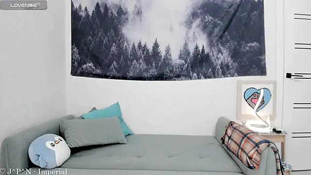 SolarAlice online show from 02.26.25