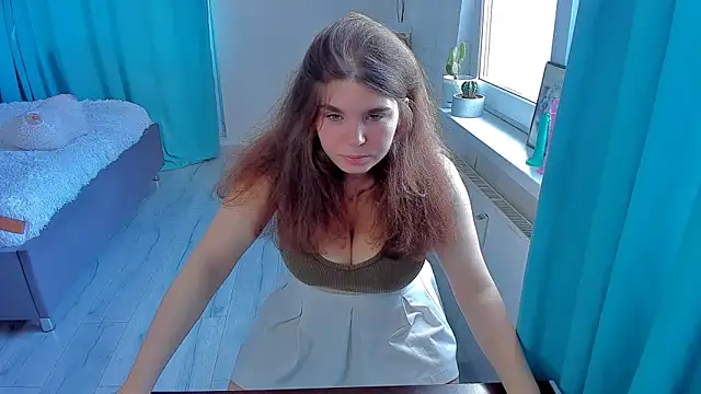 Mia Brackenridge26 online show from 10.03.25