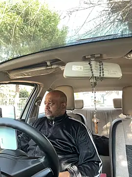 Dick 6inches online show from 03.01.26