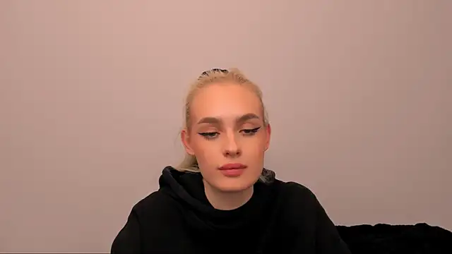 OliviaKisss online show from 02.11.26