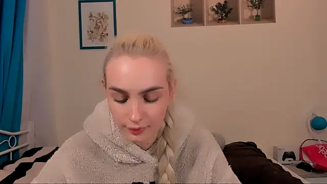 Snapshot of OliviaKisss chatting on 04.19.26 OliviaKisss online show from 04.19.26
