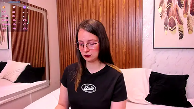 AmbeerWood  online show from 01.08.26