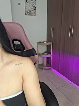 Snapshot of heyshaa chatting on 02.26.26 heyshaa online show from 02.26.26