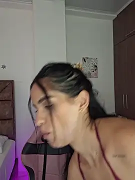 Snapshot of heyshaa chatting on 02.28.26 heyshaa online show from 02.28.26