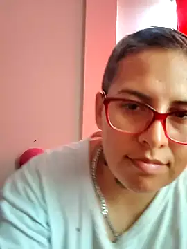 Yessi rousse online show from 02.14.25