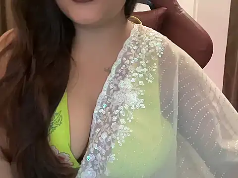 Snapshot of shanayaaa_1 chatting on 07.14.26 shanayaaa 1 online show from 07.14.26