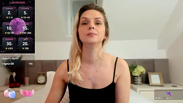 Snapshot of AshleyStorm_ chatting on 02.08.25 AshleyStorm  online show from 02.08.25
