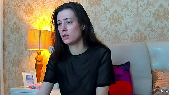 JuliaHunts online show from 01.15.26