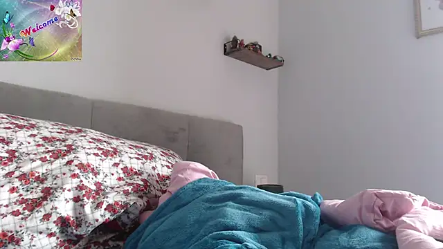 martachatte online show from 10.23.25