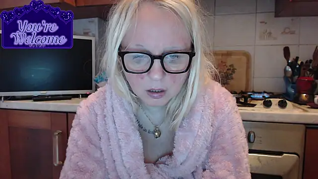 Snapshot of martachatte chatting on 02.12.26 martachatte online show from 02.12.26
