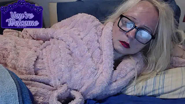 Snapshot of martachatte chatting on 02.14.26 martachatte online show from 02.14.26