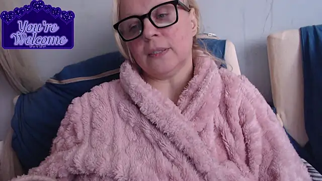Snapshot of martachatte chatting on 02.26.26 martachatte online show from 02.26.26