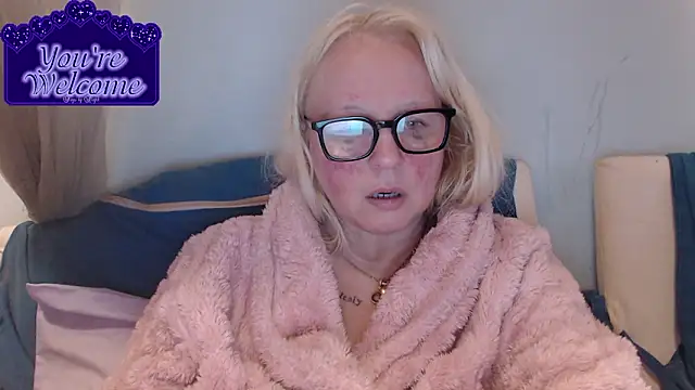 Snapshot of martachatte chatting on 03.12.26 martachatte online show from 03.12.26