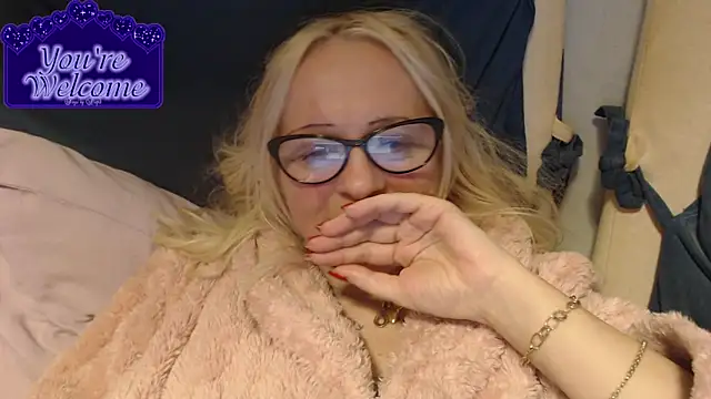 Snapshot of martachatte chatting on 03.19.26 martachatte online show from 03.19.26