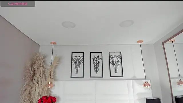 Rebeca jones online show from 10.21.25