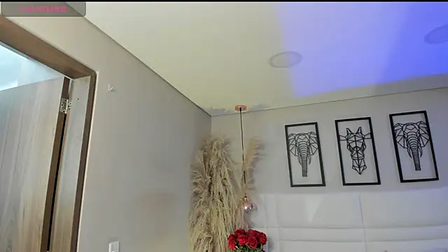 Rebeca jones online show from 10.22.25