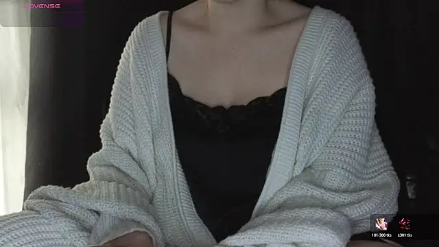 Snapshot of Mia_G0ld chatting on 02.09.26 Mia G0ld online show from 02.09.26