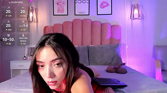 Snapshot of Ashleyy_piink chatting on 05.03.26 Ashleyy piink online show from 05.03.26