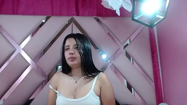 nathaly low1 online show from 12.12.24