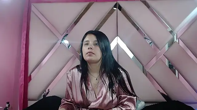 nathaly low1 online show from 01.22.25