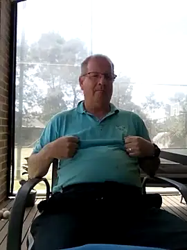 Snapshot of stiffandlubed@xh chatting on 12.08.24 stiffandlubedxh online show from 12.08.24
